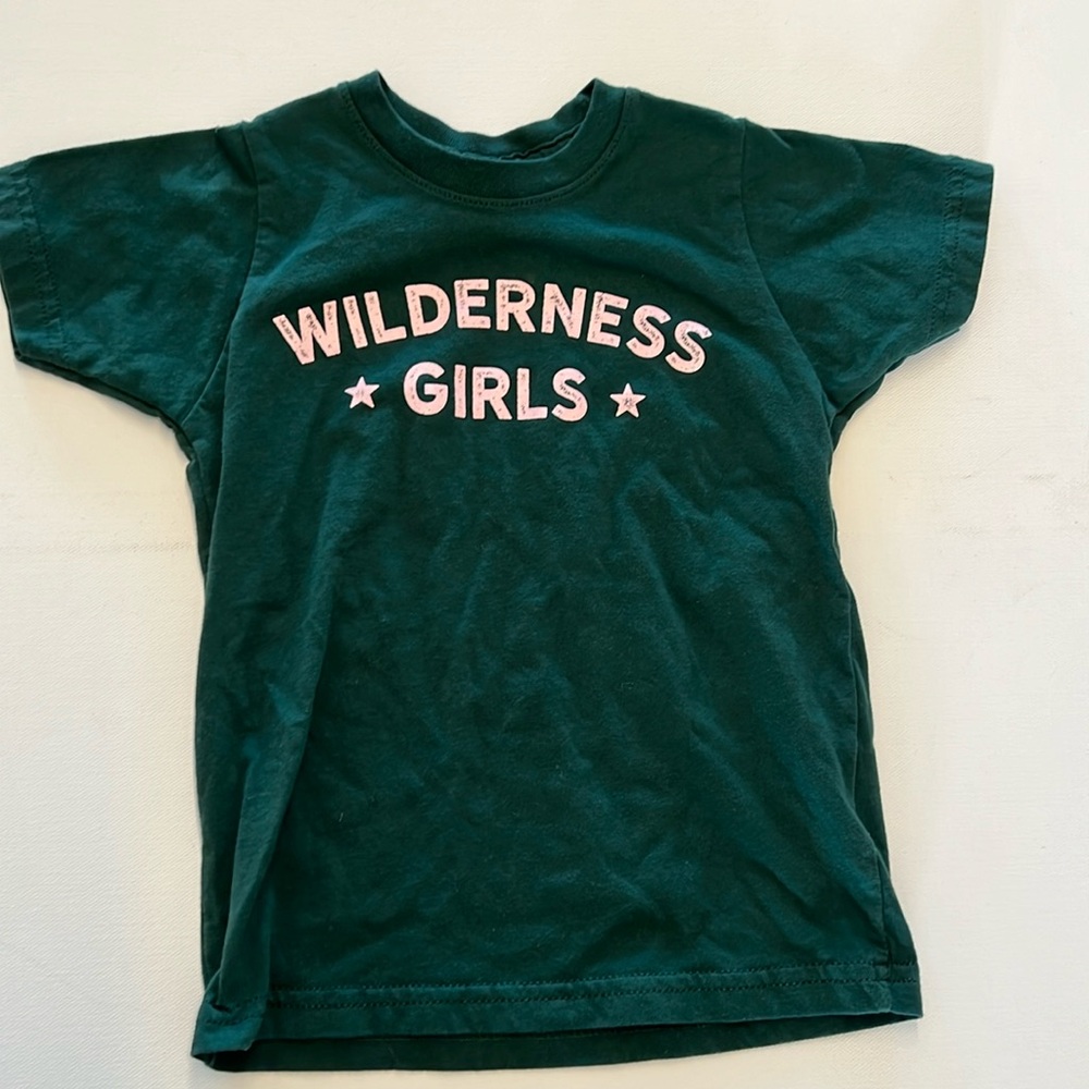 Wilderness Girls T shirt 3T